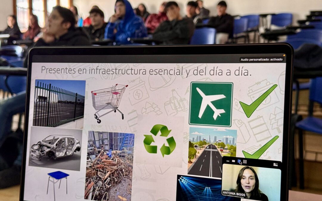 Industria del reciclaje en Chile emplea a más de 17 mil personas, según ANIR