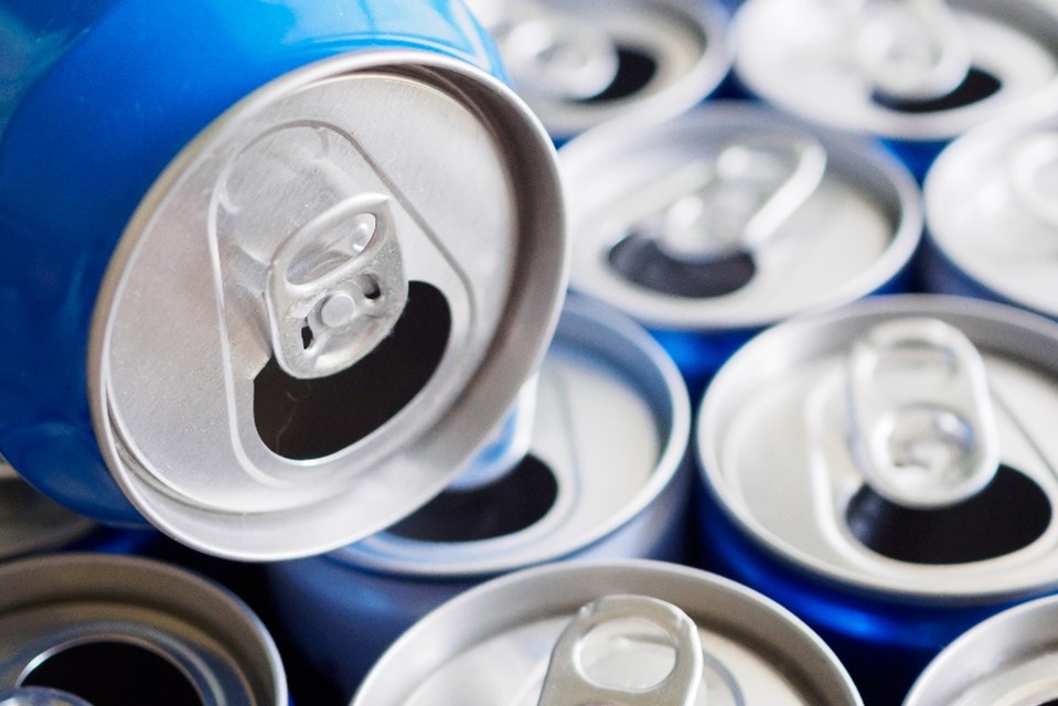 what is the defect in aluminum can called short can?
