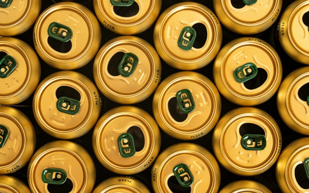 Las latas de aluminio lideran el reciclaje mundial de envases de bebidas, según nuevo informe