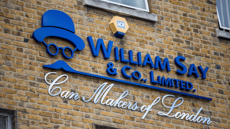 缶の製造に特化した会社であるウィリアム・セイ社は、ロンドンに新工場を建設するために85万ポンドという多額の投資を決定した。