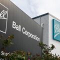 ball corporation recomienda el rechazo de la mini oferta pública por debajo del mercado por parte de trc capital corporation