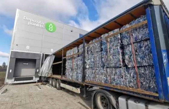 تتخذ لاتفيا خطوة نحو الاستدامة من خلال نظام إعادة الودائع لحاويات المشروبات